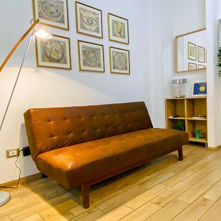 Butterfly Suite Рим Екстериор снимка